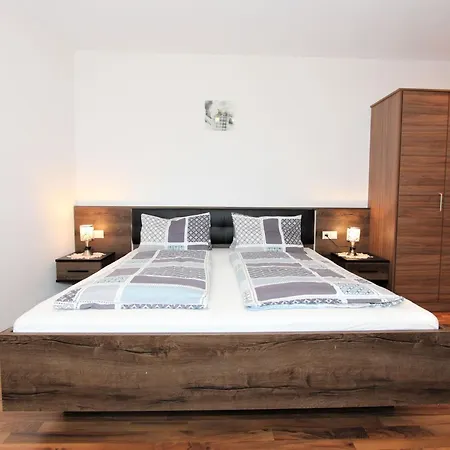 Hanna By Interhome Apartment Kaltenbach