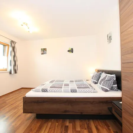 Hanna By Interhome Apartmán